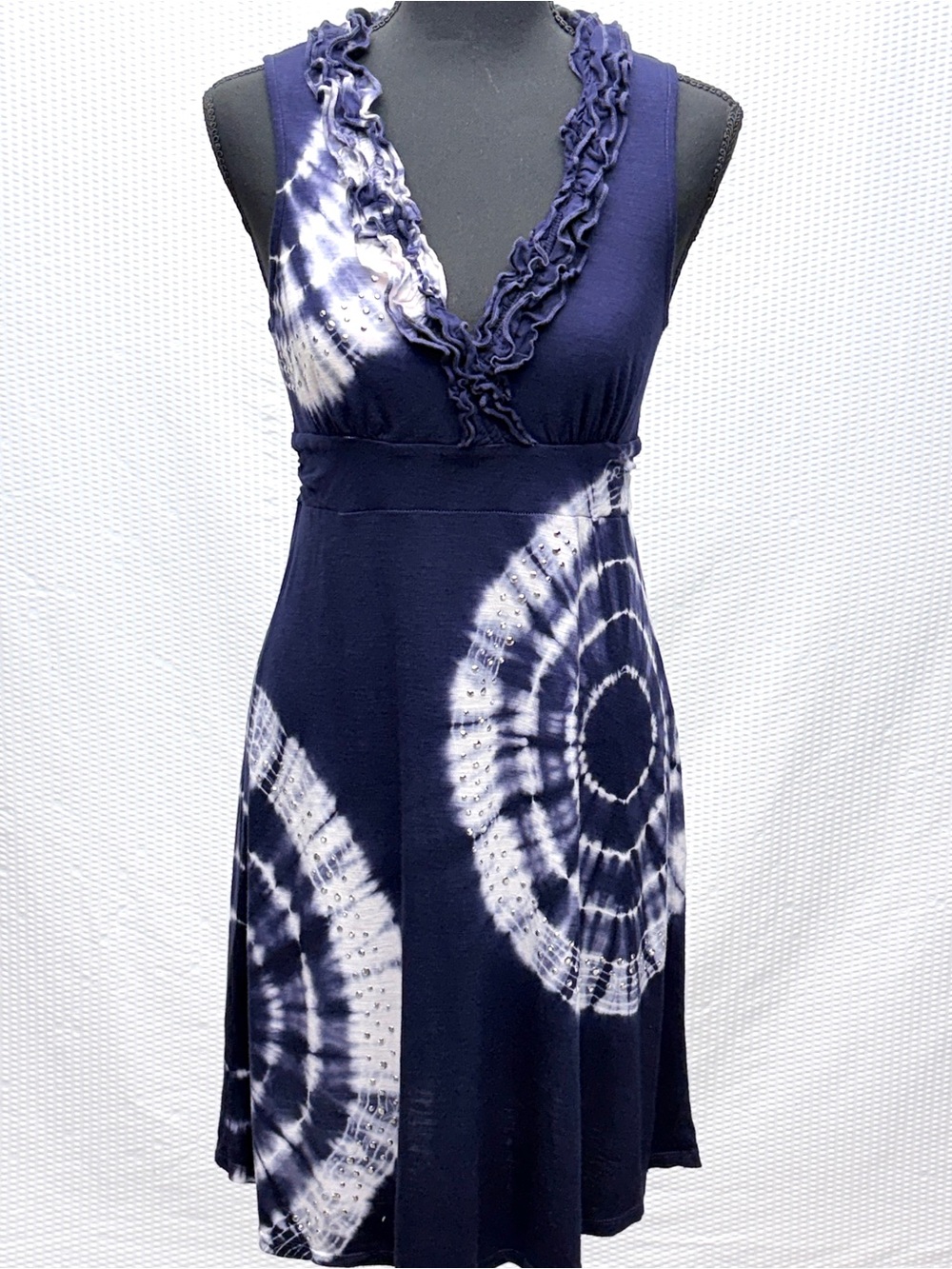 INC Petite Tie Dye Dress Women’s MP Navy White Ruffle V Neck Sleeveless EUC